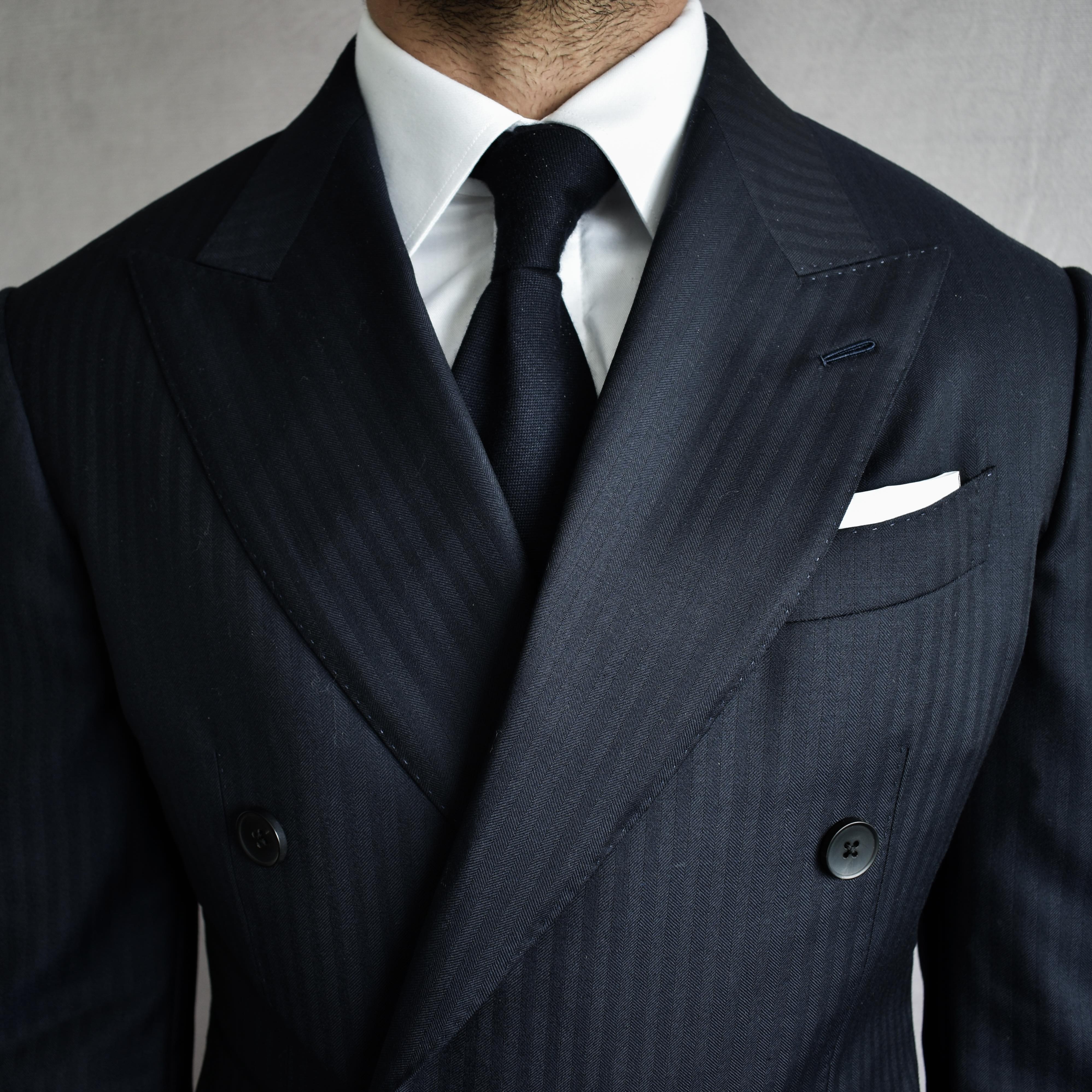 Navy Single Breasted Wool Suit