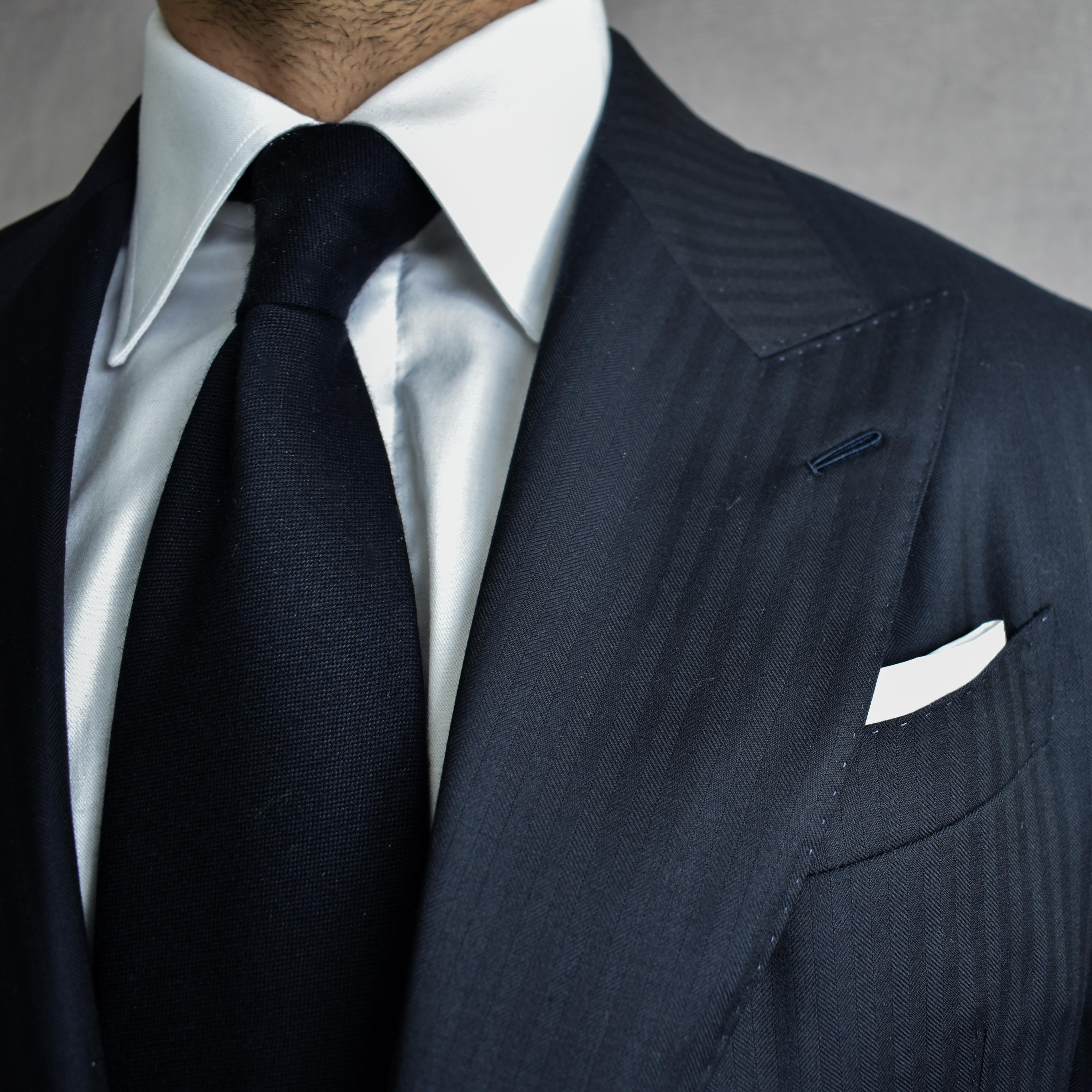 Navy Single Breasted Wool Suit